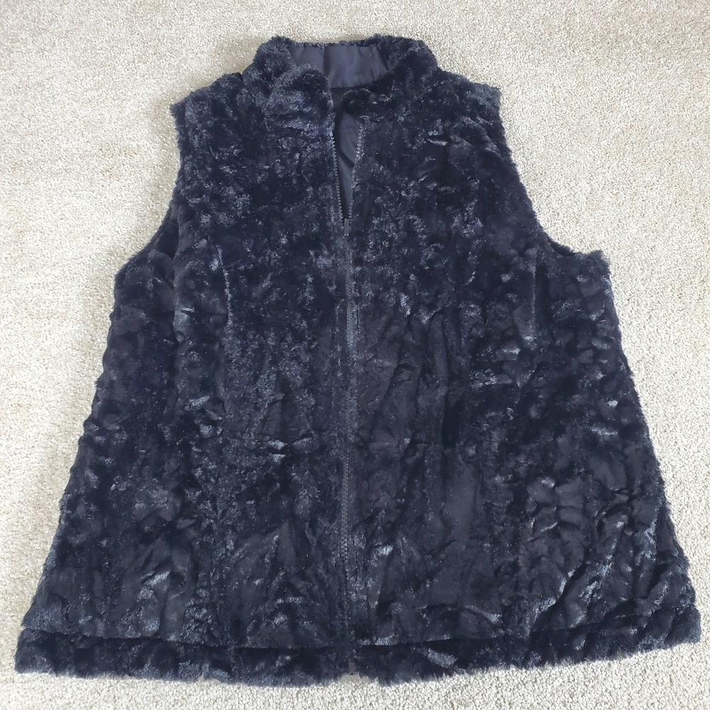 Black Faux Fur Reversible Zip Vest Ruffle Accent Size M ?? CHECK MEASUREMENTS